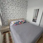 Azure Premium Basen Zewnetrzny Z Lezakami, Jacuzzi * 科沃布热格